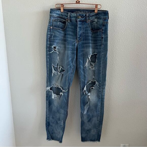 American Eagle Stretch Tom Girl Distressed Denim Jeans 6 - Picture 1 of 10